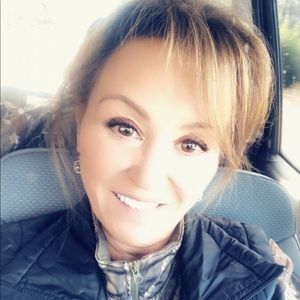 Meet your Posher, Ann